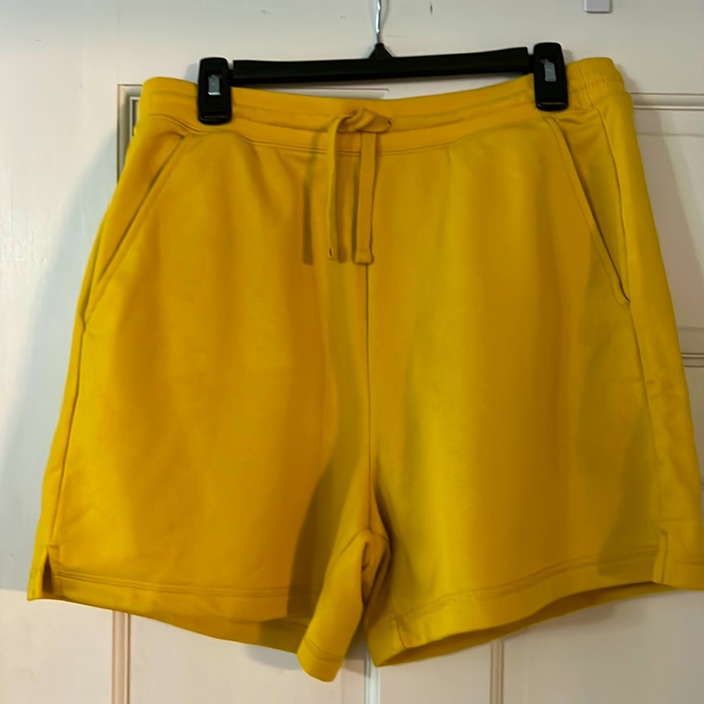 Ladies’ Shorts